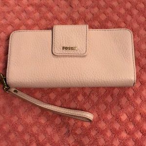 LARGE PRETTY PINK FOSSIL WALLET-4x8x1-WRISTLET-